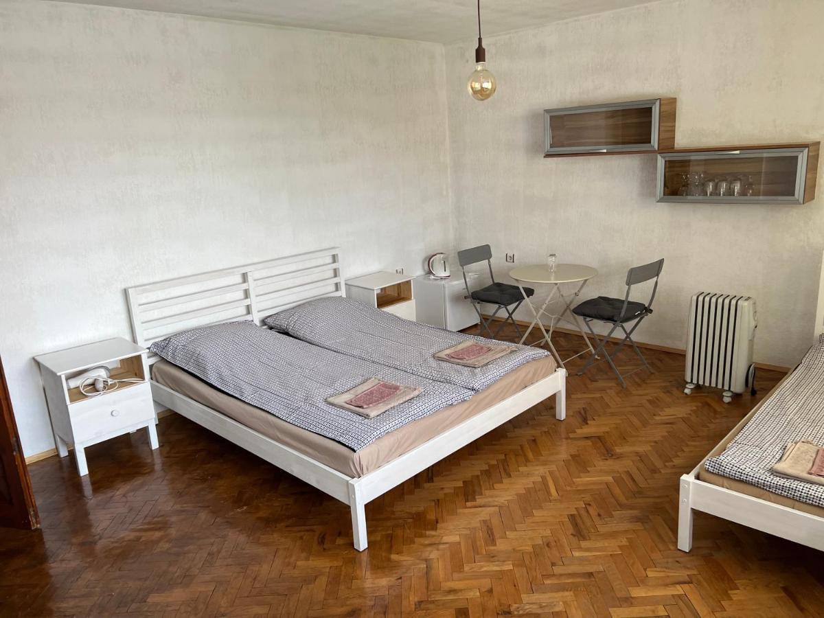 White Guest House 2 Karlovo Kültér fotó
